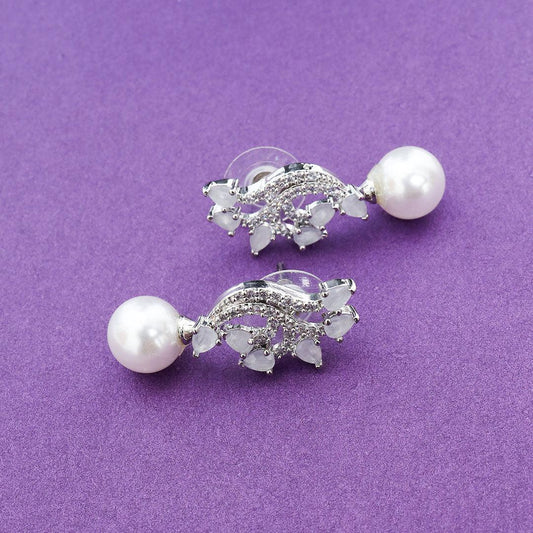 Grey/Silver Lily Pearl Earrings