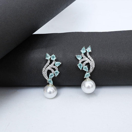 Aqua Lily Pearl Earrings