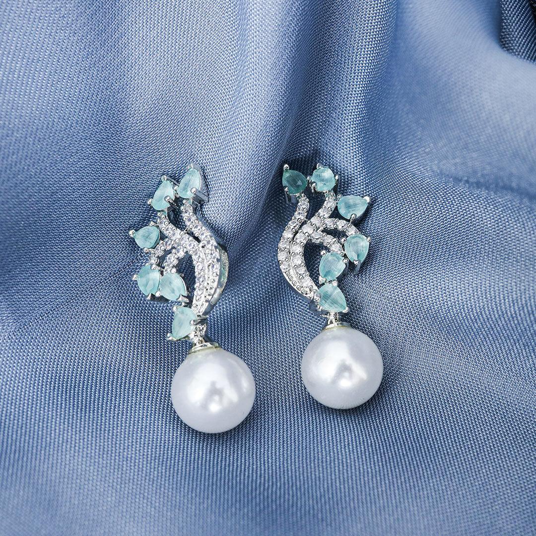 Aqua Lily Pearl Earrings